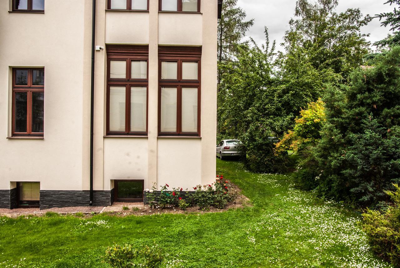 Gimnazjalna 5 - Apartamenty I Pokoje W Centrum Zakopanego — Zdjęcia 1